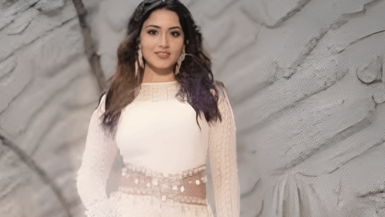 দ্বৈত গানে তাক লাগালেন ফারিণ