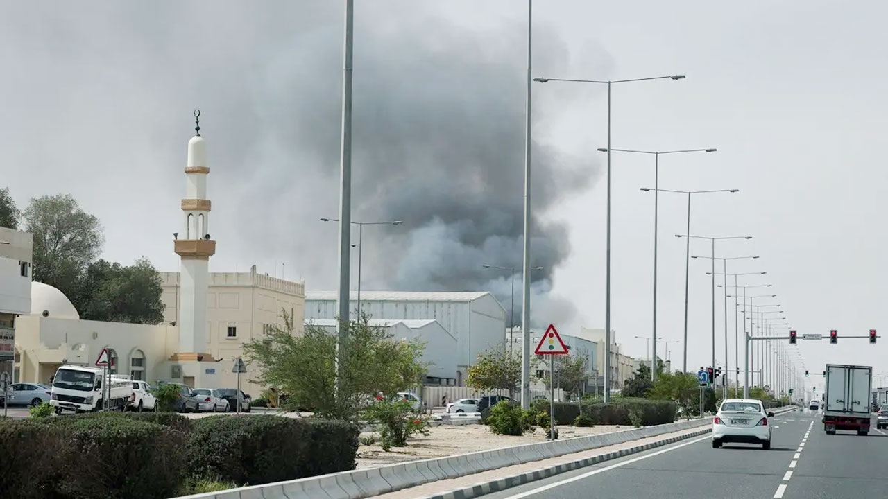 কাতারে রেভল্যুশনারি গার্ডের ১০ গুপ্তচর গ্রেপ্তার