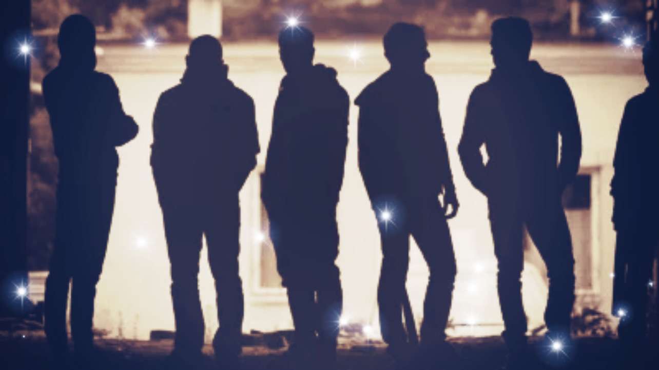 রাত ১০টার পর কিশোরদেরকে রাস্তায় পেলেই ব্যবস্থা - প্রভাতী নিউজ 