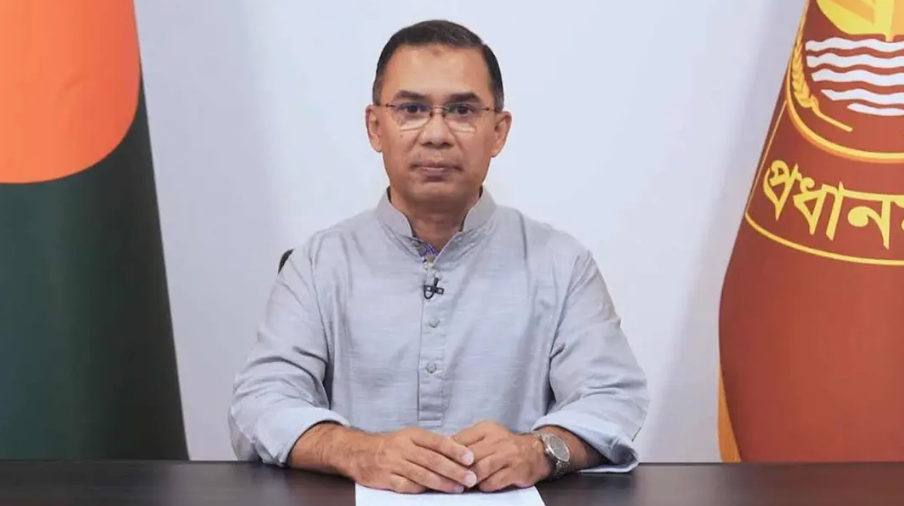 জ্বালানি মজুত ও চোরাচালান রোধে কঠোর ব্যবস্থার নির্দেশ প্রধানমন্ত্রীর