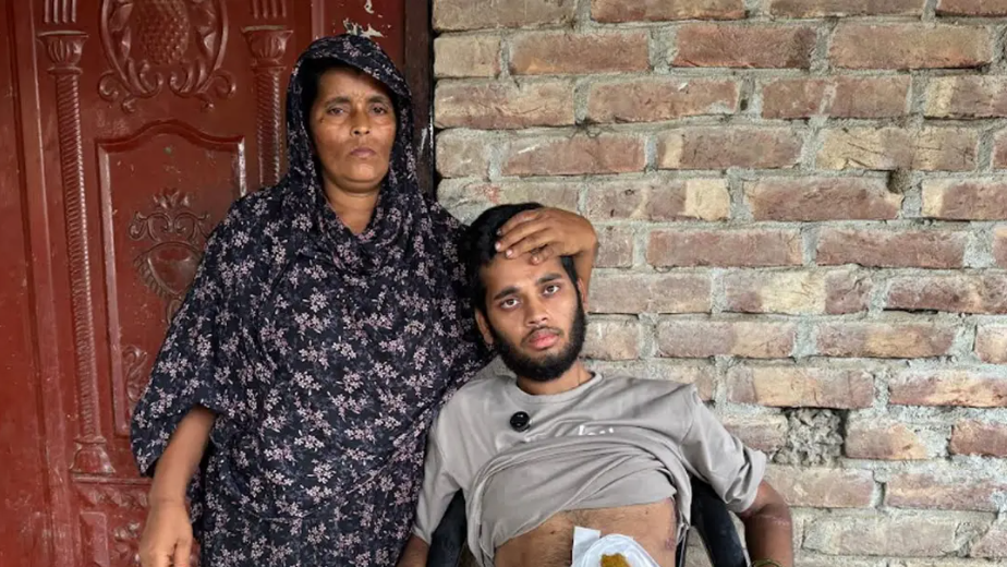 দালালের ফাঁদে ইরান যাত্রা: বুকের ভেতর গুলির ক্ষত নিয়ে দেশে ফিরলেন রাজবাড়ীর শান্ত