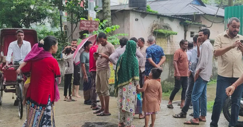 ময়মনসিংহে ঘরের ভেতর বৃষ্টির পানিতে ডুবে ৮ মাসের শিশুর মর্মান্তিক মৃত্যু