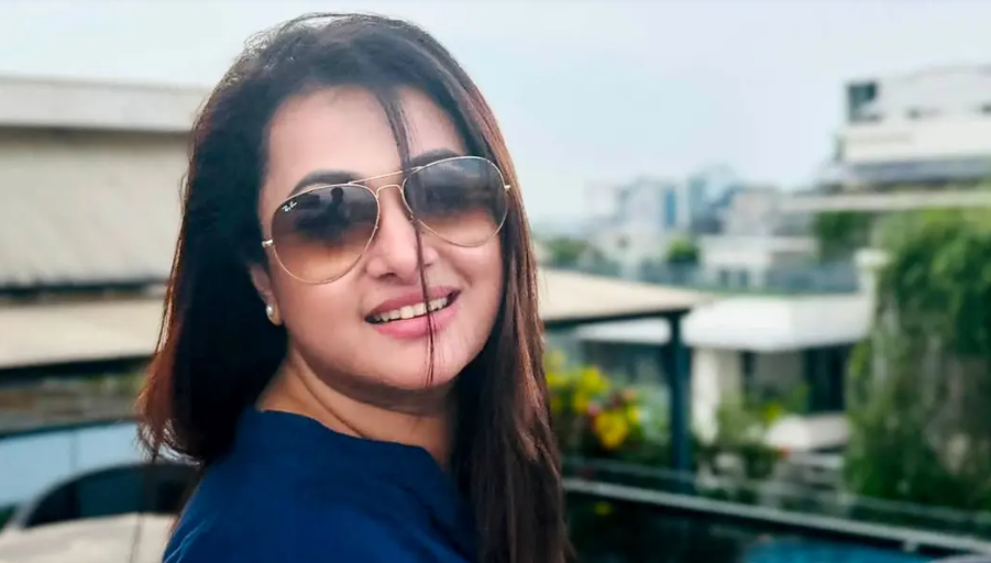 এবার ‘ভিলেন’ চরিত্রে অভিনয় করতে চান পূর্ণিমা!