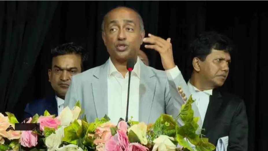 সাবেক রাষ্ট্রপতির দুর্নীতির অভিযোগ গুরুত্বের সঙ্গে পর্যালোচনা করছে সরকার: আইনমন্ত্রী