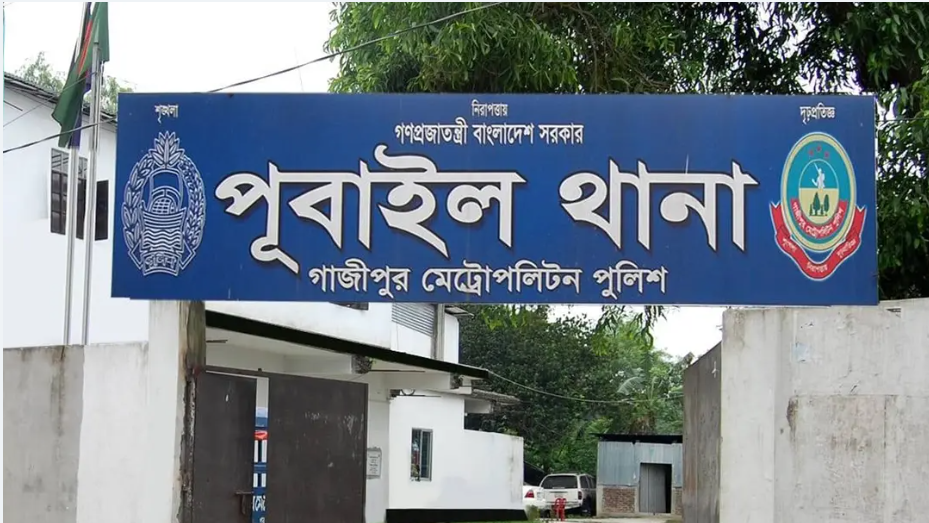 গাজীপুরে অটোরিকশার ব্যাটারি চুরির অভিযোগে যুবককে গাছে বেঁধে কুপিয়ে হত্যা